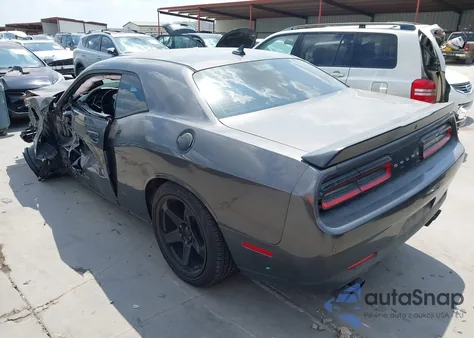 2017 Dodge Challenger R/T из США, поврежденный, VIN 2C3CDZBTXHH542859